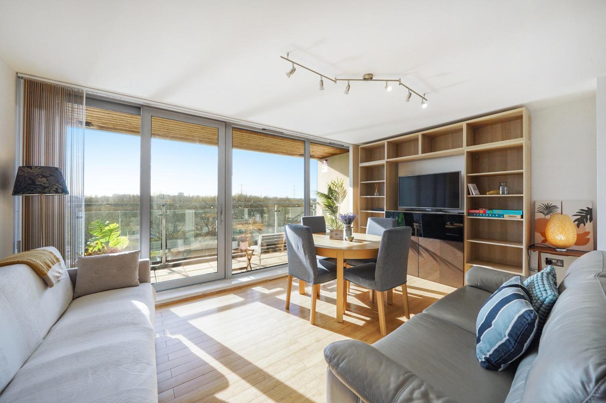 City Riverside - 2 Bedroom & Free Parking Баркинг Экстерьер фото